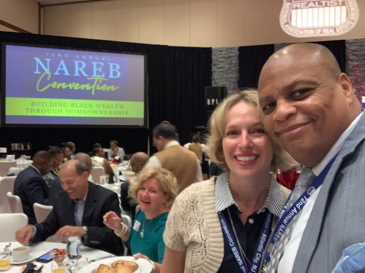 Ilene Horowitz and Roderick Logan (right) 