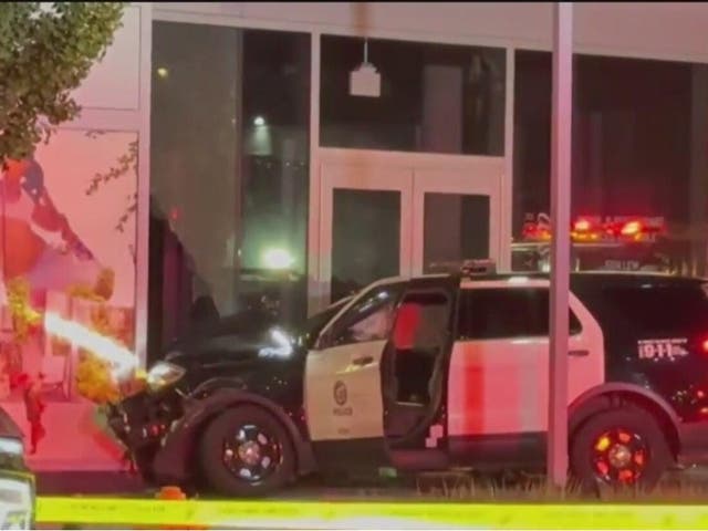 2 LAPD Officers Injured After Pursuit Ends In Crash In Downtown Los ...
