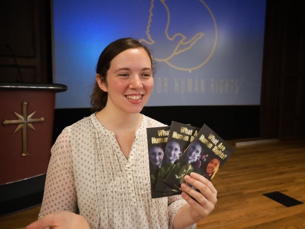 News small post card thumbnail