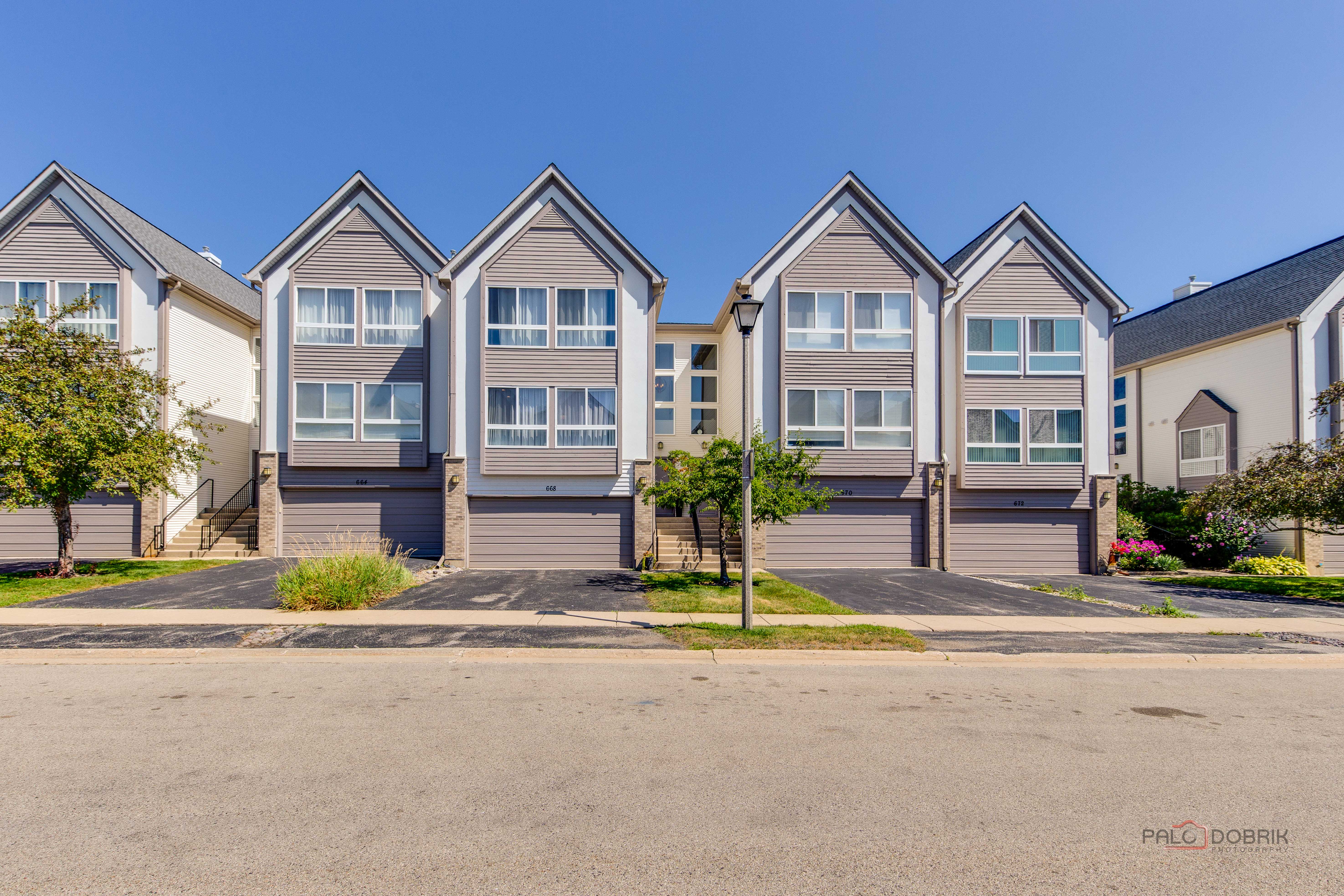 Welcome To Popular Diamond Pointe Gorgeous 3 Story Townhouse!