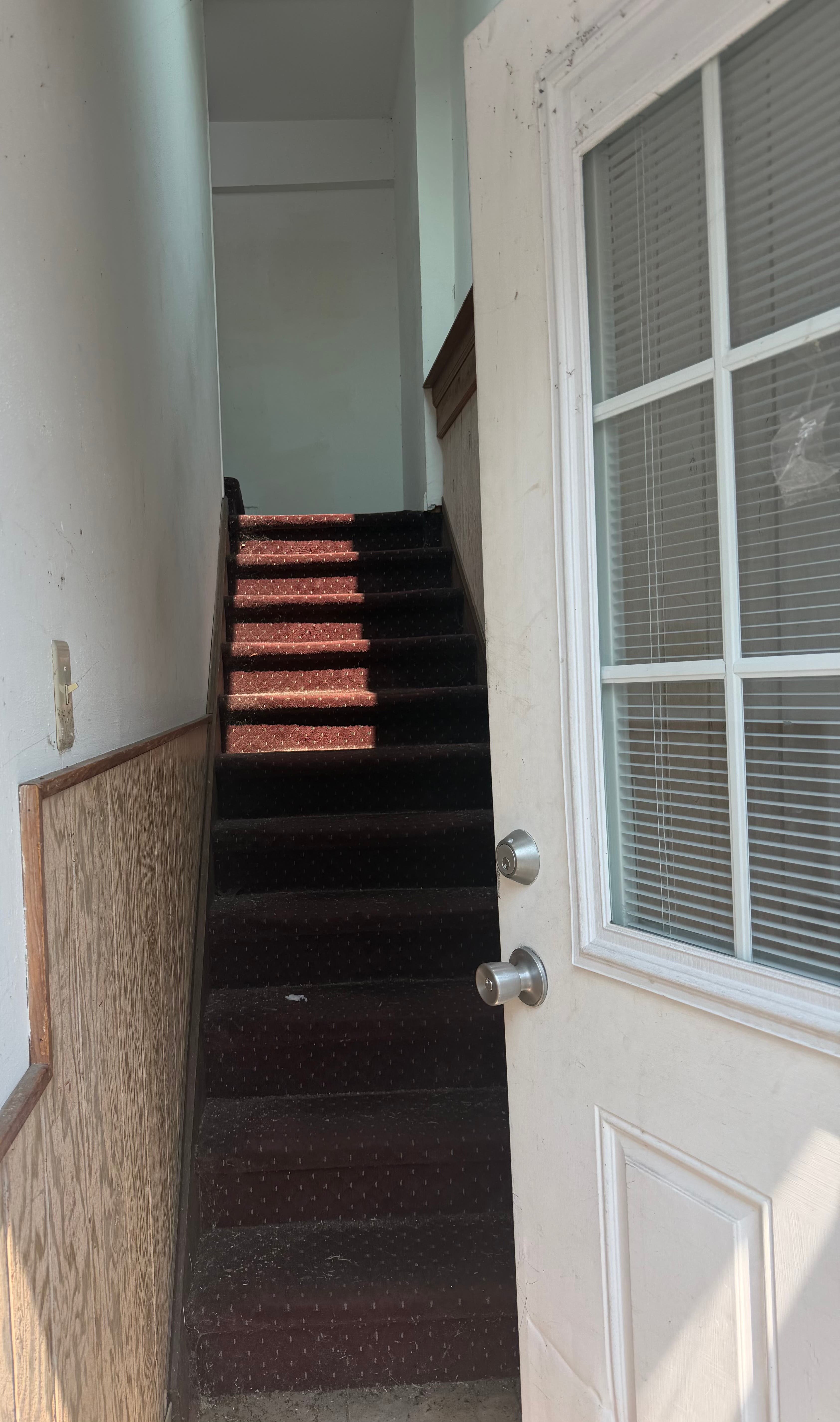 Small 1 brm. 2nd floor  apt for rent in Morrisville