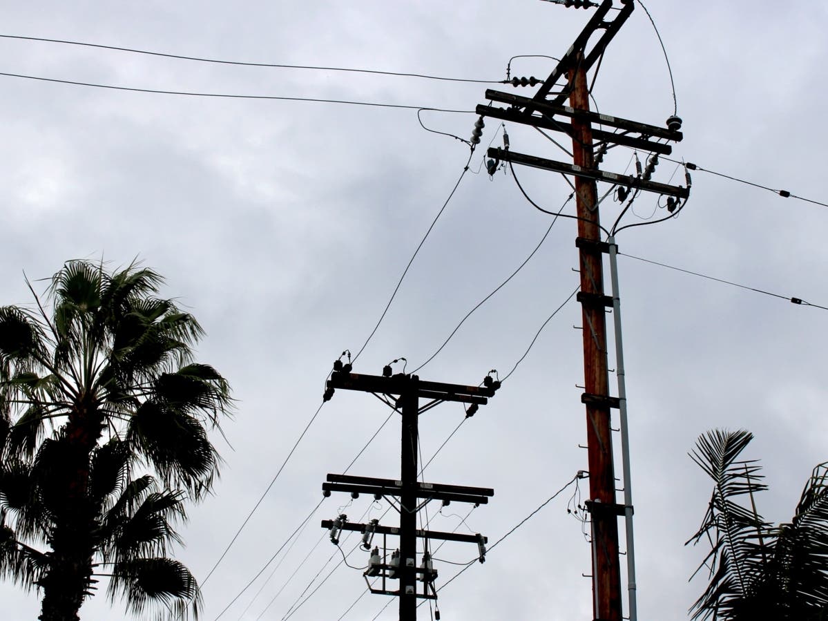 The utility's Used Electric Vehicle Rebate Program provides a standard $1,500 rebate to eligible residential customers and a $2,500 rebate to income-qualified customers enrolled in the Glendale Care Program, according to Glendale Water & Power.