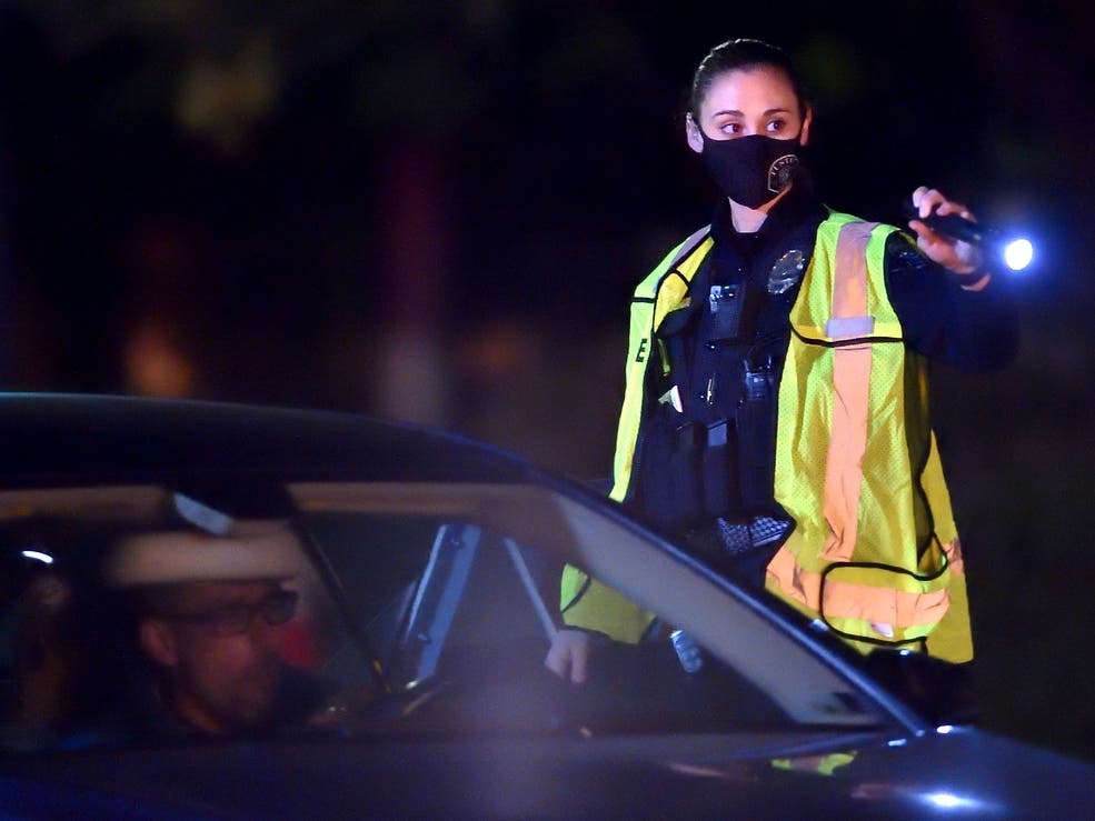 Tustin PD holds its first DUI checkpoint since the pandemic started on Red Hill near Edinger Ave.
