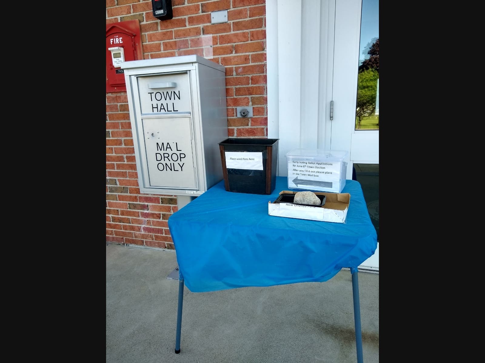 News small post card thumbnail