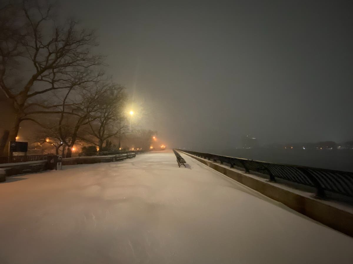 Photos Upper East Side Blanketed By Snowstorm Upper East Side Ny Patch