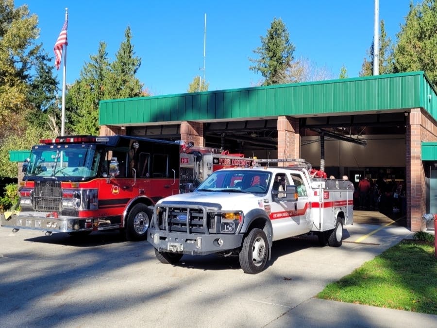 Renton-area voters cast early ballots strongly in favor of renewing the agency's fire benefit charge. 