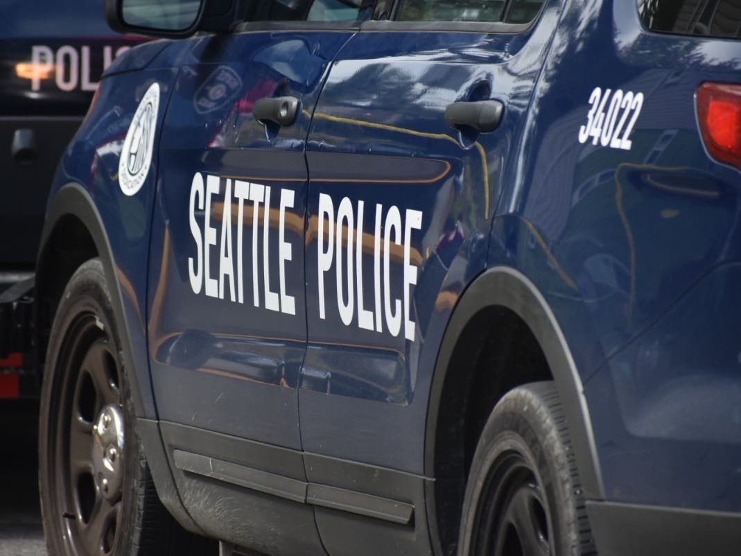 A 34-year-old employee working at a KeyBank was shot during a robbery Friday afternoon in Seattle, according to police.
