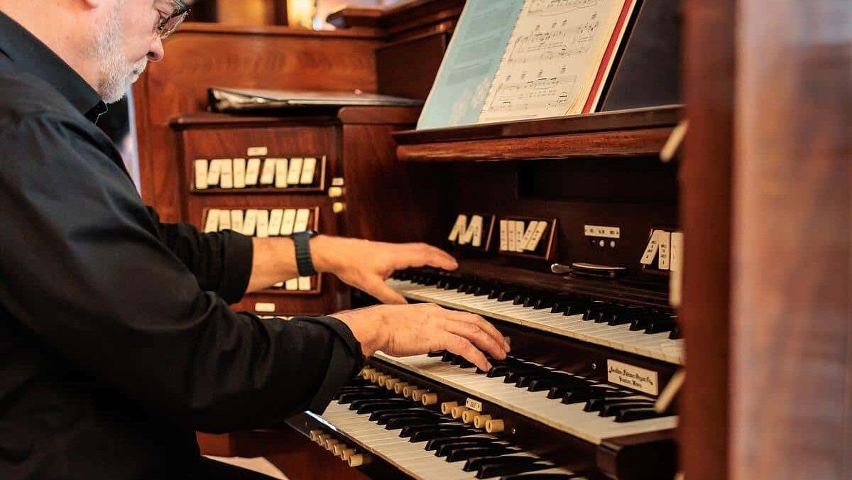 Friday Organ Concert