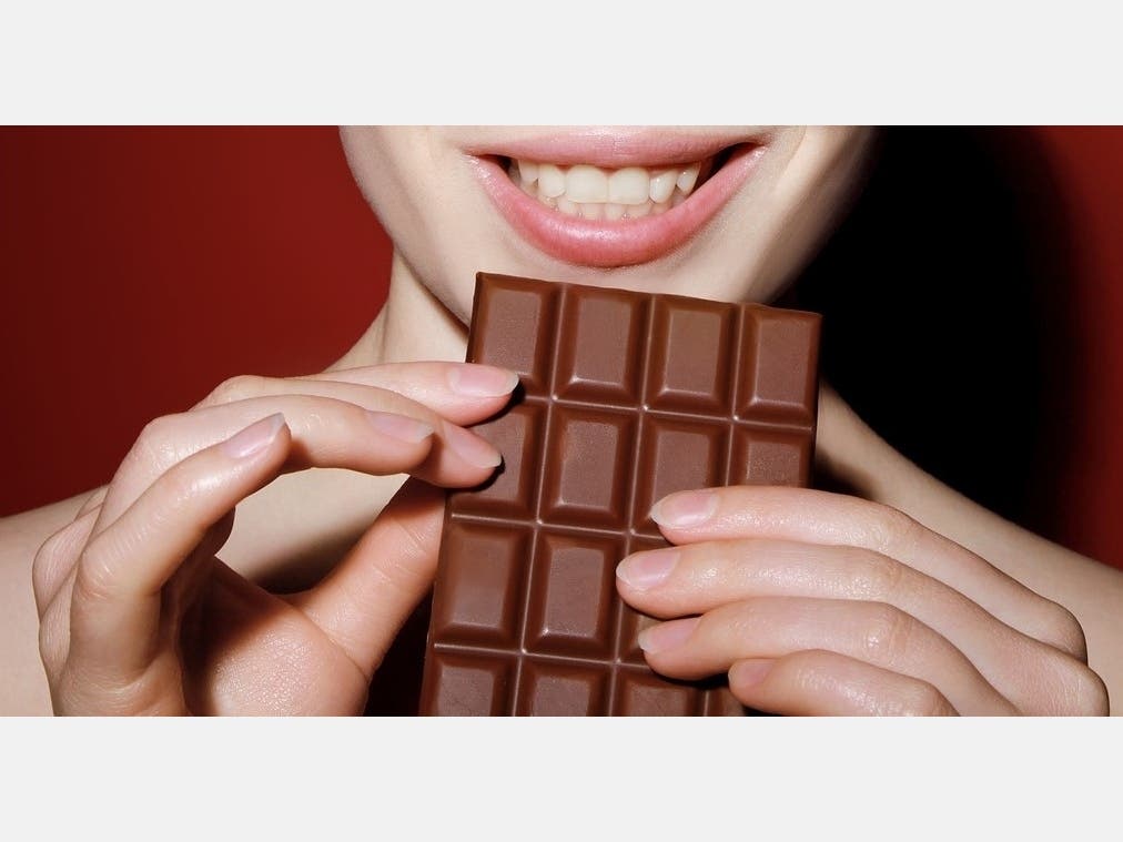 If you find that you’re eating when you’re not hungry, or you find yourself grazing, nibbling, or snacking without thinking about it, you may be stress eating.