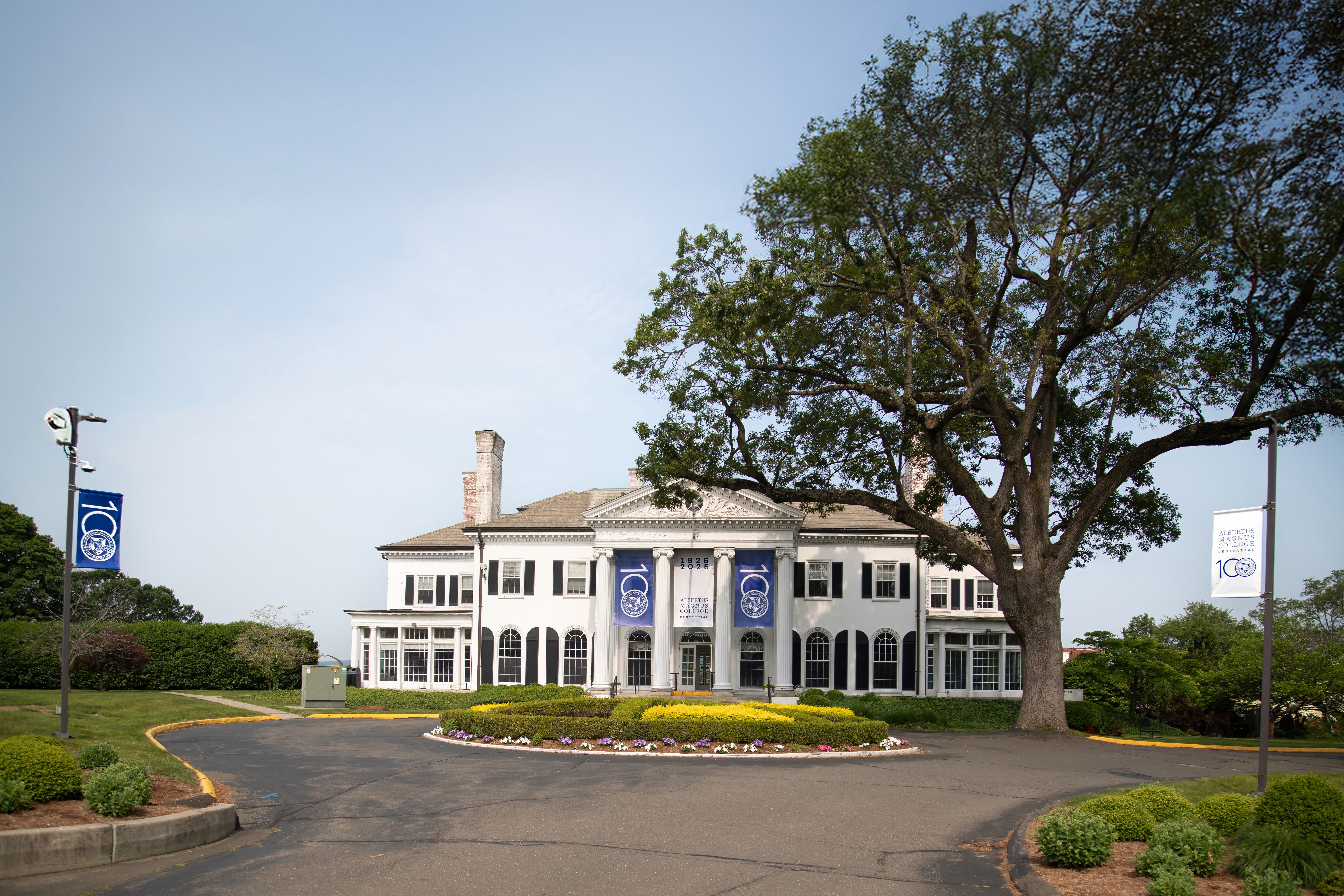 Albertus Magnus College Announces Partnership with Johnson & Wales University