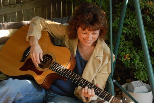Debra Lynne to Perform at Long Island Music & Entertainment Hall of Fame on Sept 6th