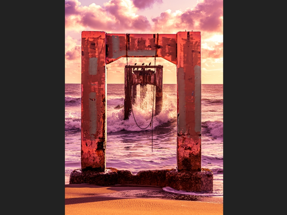 Landscape photographer Larry Wen shared this photo of Davenport Pier.