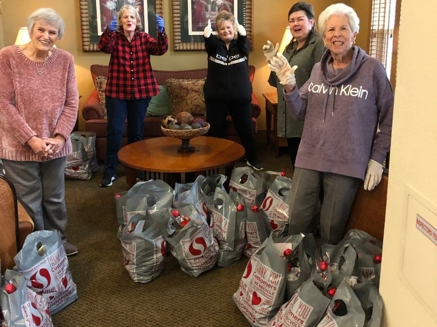 News small post card thumbnail