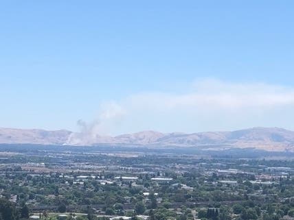Lab Fire smoke hangs over Tri-Valley, as seen from Dublin.