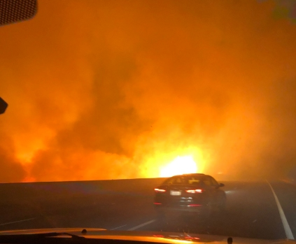 Alameda County Fire requested another five engines when the fire jumped the freeway.