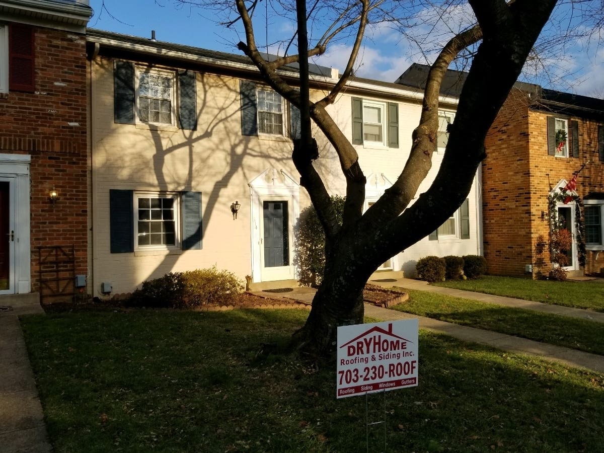 DryHome selected a piano teacher who is legaly blind and struggles to earn enough to maintain her house as the recipient of its Free Roof for the Holidays.