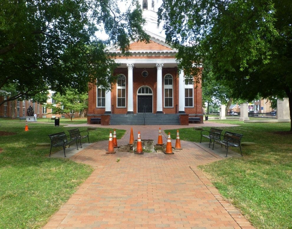 A Confederate statue on the grounds of the Loudoun County courthouse in Leesburg was removed Monday night by a contractor.