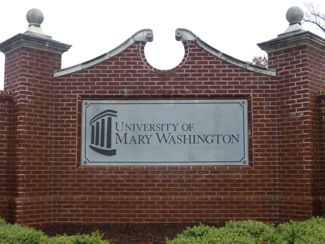 The University of Mary Washington signed an agreement to make it easier for local students to become educators.