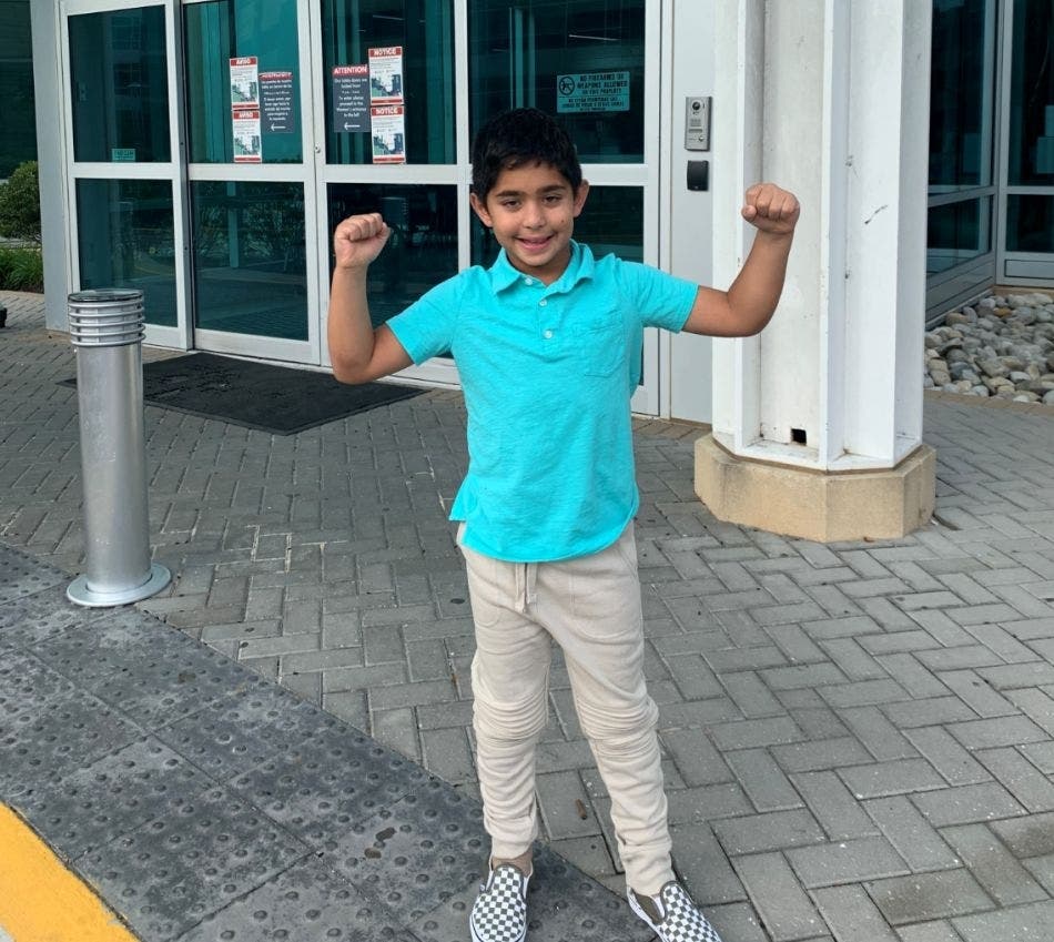 For his 8th birthday, Zohaib Begg of Ashburn decided to gather luxury items from local businesses for the 2020 Inova Honors gala.