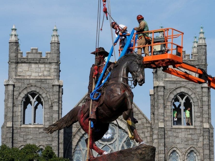 On July 7, 2020, crews attached straps to the statue of Confederate General J.E.B. Stuart on Monument Avenue in Richmond as part of the removal process.