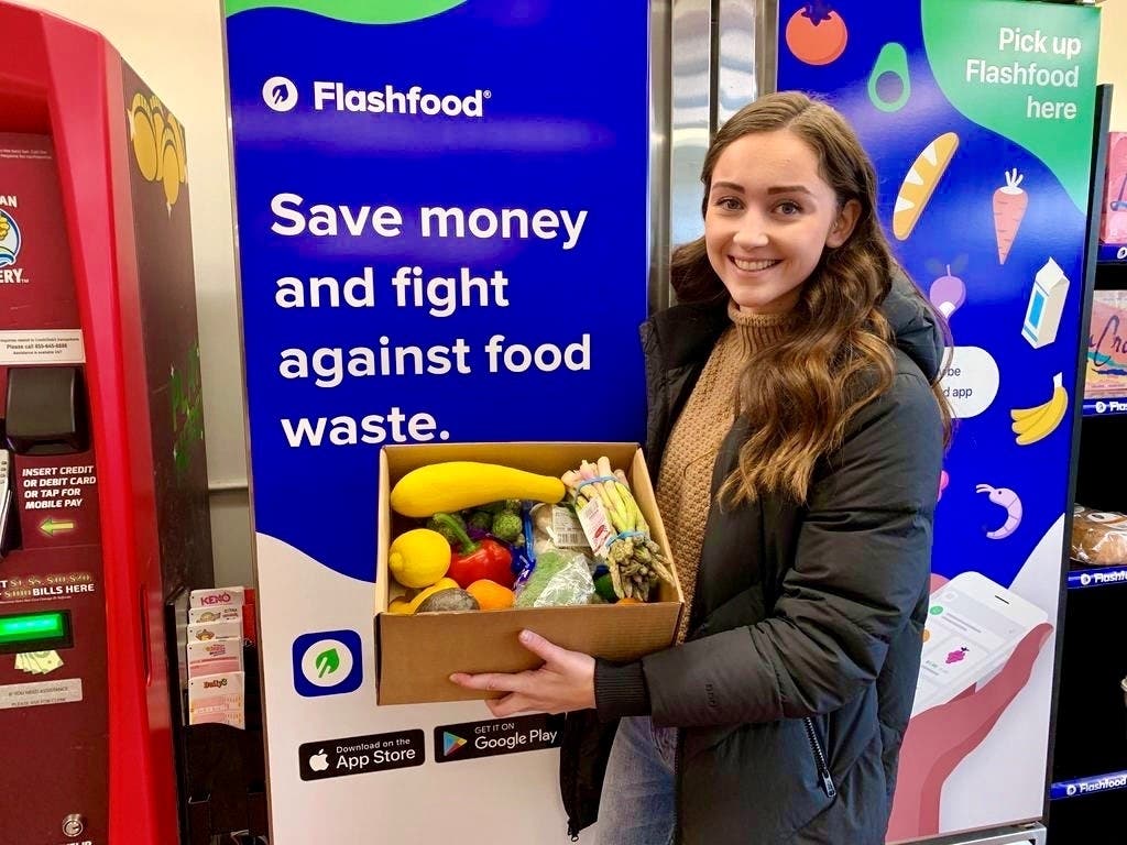 Giant Food is partnering with Flashfood, an online discount food marketplace, on a pilot project at its store in the Bailey’s Crossroads area, with the goal of cutting food waste and reducing customers' grocery bills.