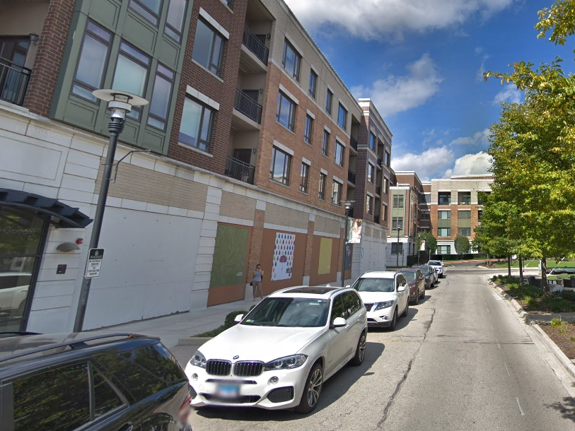 The Burr Ridge Village Board approved a veterinary clinic in the building at 801 Village Center Drive. One trustee dissented. 