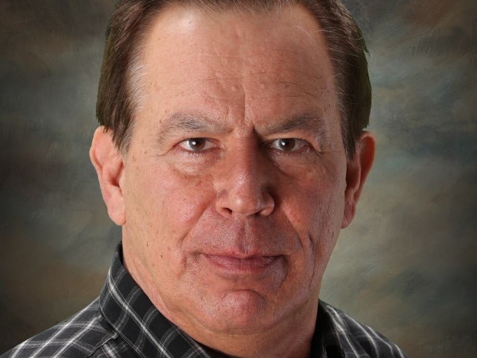 Peter Dabertin is a candidate for the Ward 6 seat on the Elmhurst City Council.