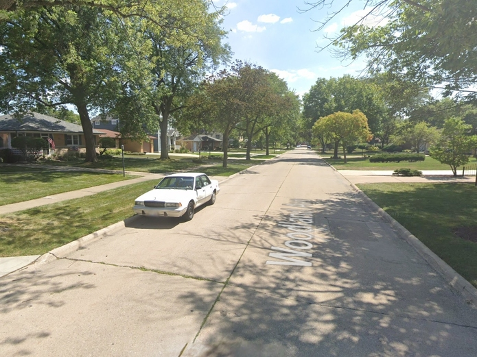 Residents in Western Springs' Forest Hills neighborhood have sharply different views about whether they want sidewalks. 