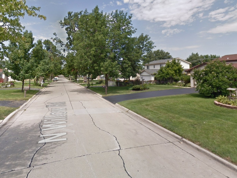 A portion of Willow Road in the city's northeast Ward 3 is without sidewalks. The ward's aldermen want the city to consider paying for the full cost of new sidewalks, without residents' contributions. The aldermen did not say where they want sidewalks.