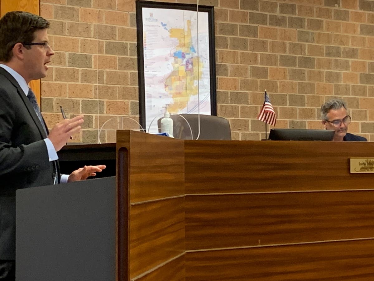 Neal Smith, an attorney for neighbors of County Line Square, speaks during a Plan Commission meeting Monday. Commissioner Barry Irwin is to the right. 