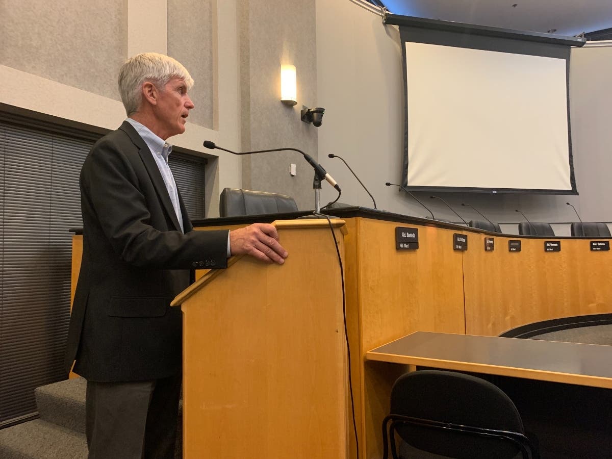Attorney Michael Roth on Monday speaks about his client's plan for townhomes at 240 W. Lake St. The city is considering extending water and storm sewer to the development. 