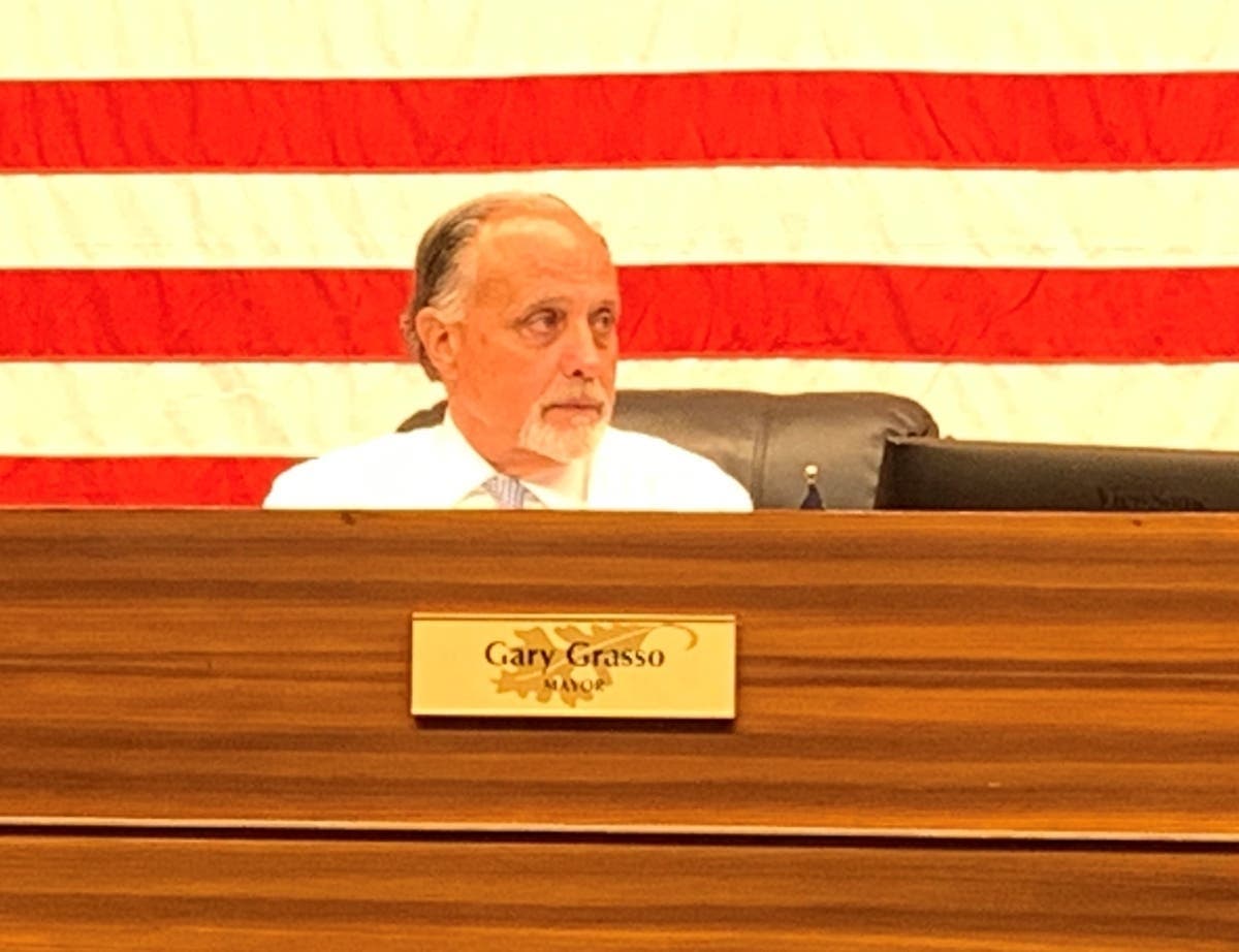 Burr Ridge Mayor Gary Grasso ordered interim Village Administrator Evan Walter in April to run comments to Patch past him for approval. 