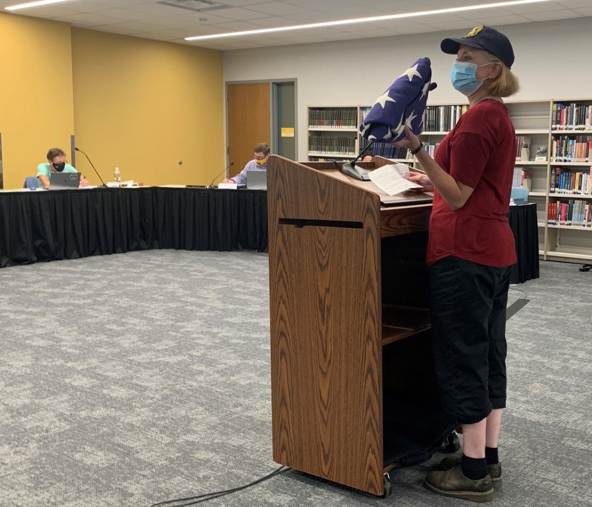 Darien resident Mary O'Dowd used Hitler and Stalin quotes to make her case against Hinsdale High School District 86's curriculum. She said the district is pushing a "radical leftist agenda."
