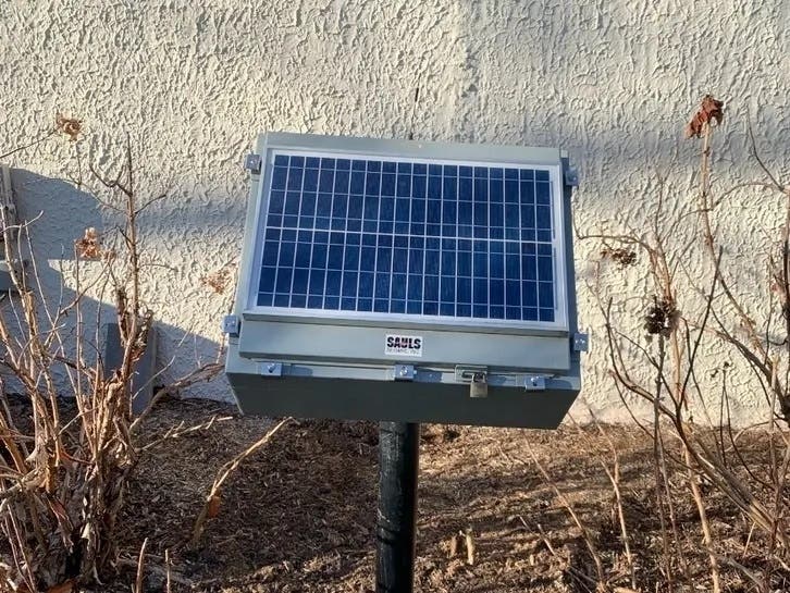 Hanson Aggregates quarry received permission to place a seismograph in Richard Rasch's yard to measure the effects of its blasting. It was up for more than a year. Rasch said he did not receive the results from the device.
