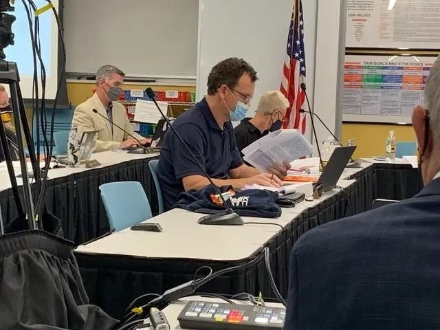 Hinsdale High School District 86 is continuing to require students and staff to wear masks, even though a judge issued a temporary restraining order. The school board is expected to take up the issue at its meeting Thursday. 