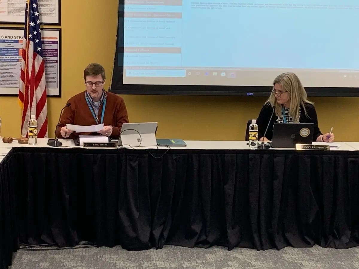 Tammy Prentiss, superintendent of Hinsdale High School District 86, did not receive a raise last week. Next to her in this mid-April meeting is Erik Held, the school board's president. 