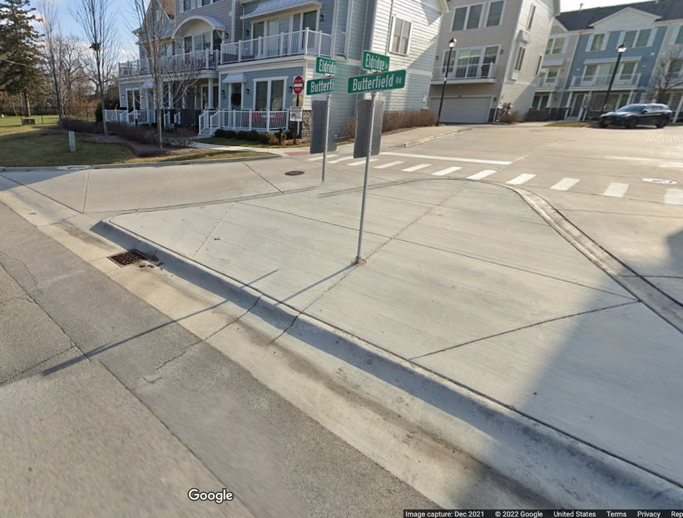 The Elmhurst City Council voted 11-2 on Monday for the second phase of the Eldridge Townhomes development. Here is the Google Maps photo of the development's entrance and exit on Butterfield Road. 
