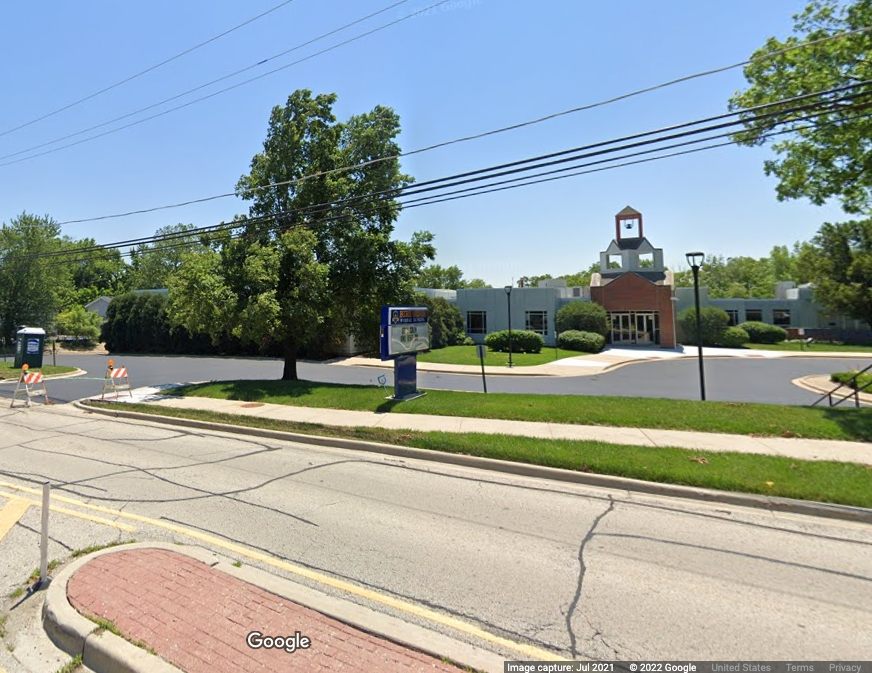 Burr Ridge School District 180 consists of Burr Ridge Middle School (pictured) and Anna M. Jeans Elementary School. 