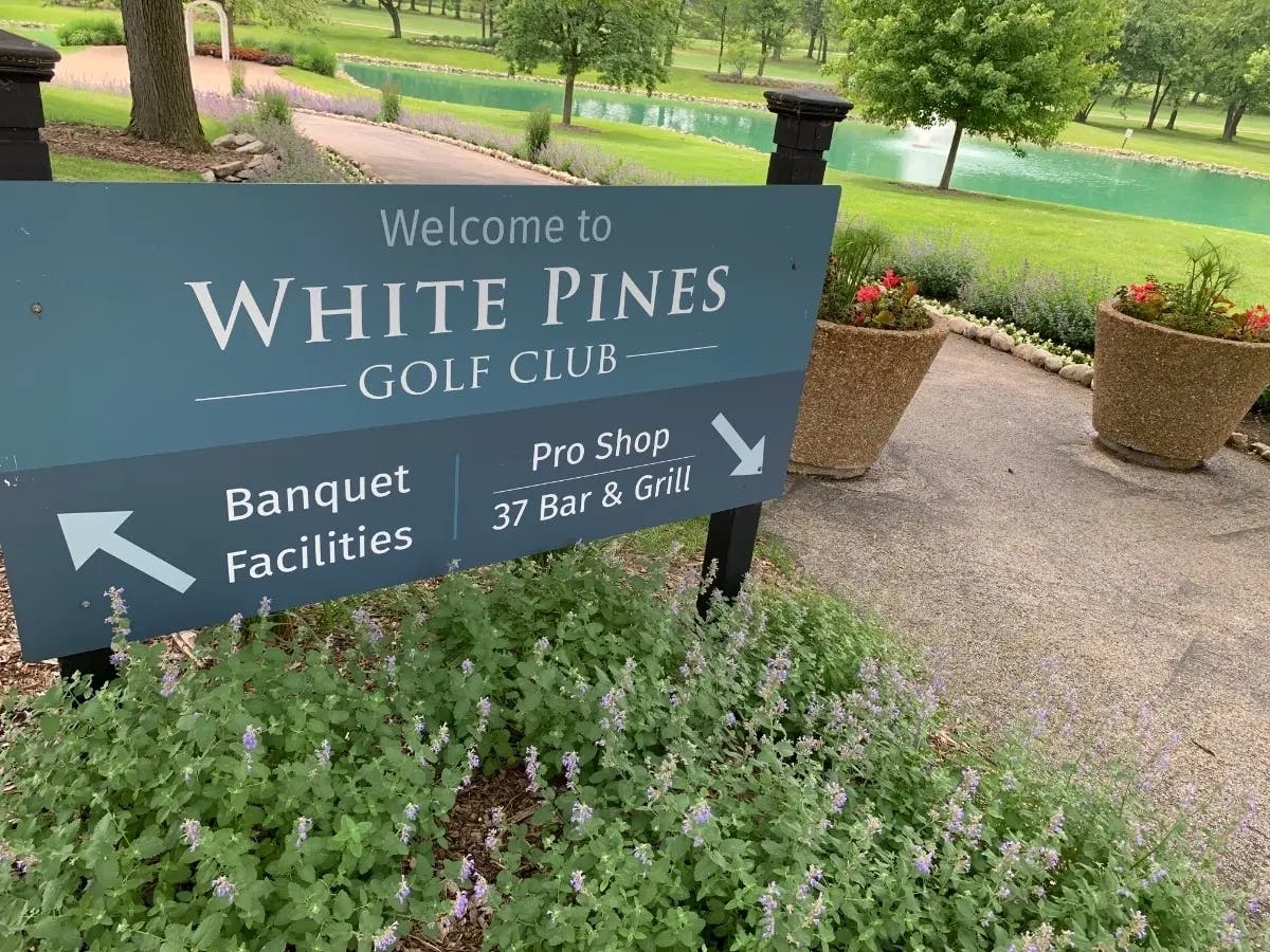 Nearly $800,000 in refunds given at White Pines Golf Club in Bensenville are the subject of a local police department investigation, according to documents. 
