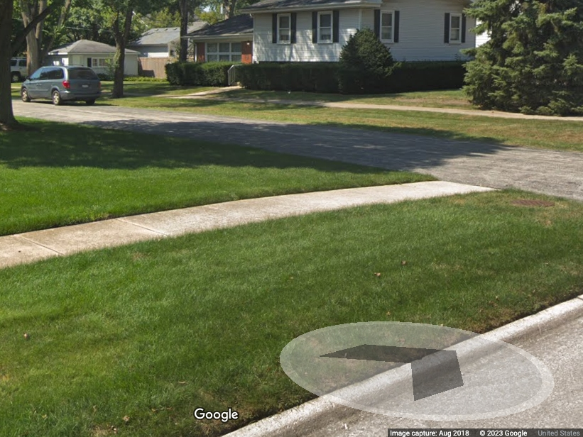 The right-of-way in question is between two houses on Grand Avenue in Western Springs. The Village Board reached an agreement Monday. 