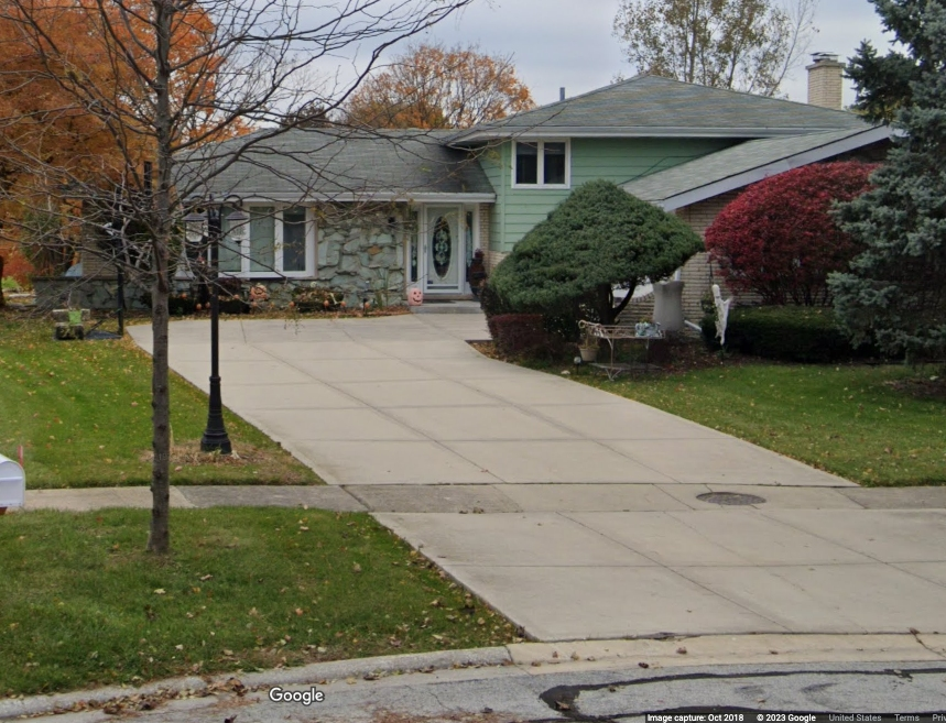 A house on Gordon Court is now an Airbnb, renting for $173 a night and up to $453 for 15 guests. An alderman referred to it as a "party house."