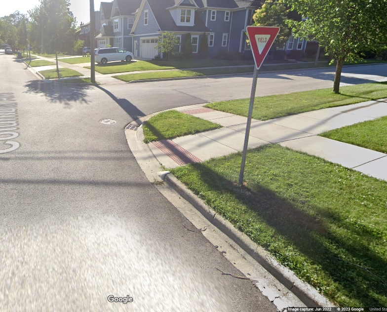 Two Elmhurst aldermen want the city to replace the yield signs at Kenilworth and Columbia avenues with stop signs as soon as possible.