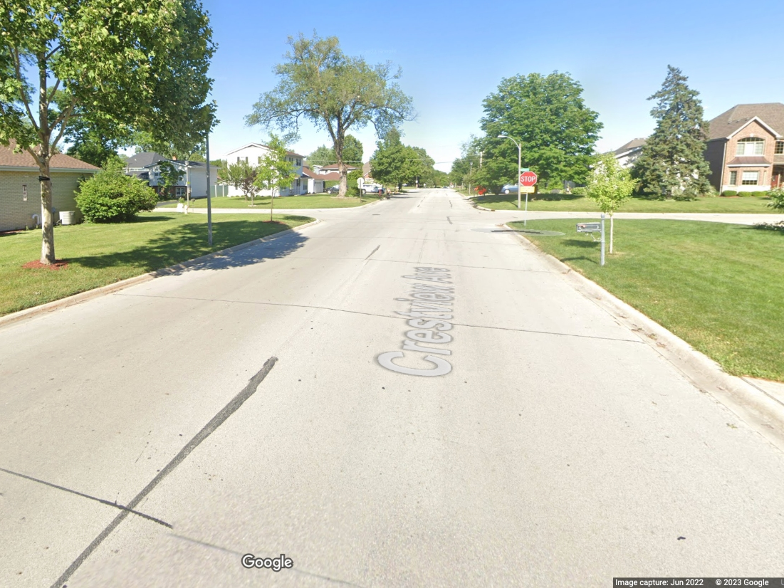 Elmhurst aldermen are seeking money for engineering for sidewalks along Crestview Avenue and two other northeast side streets. 