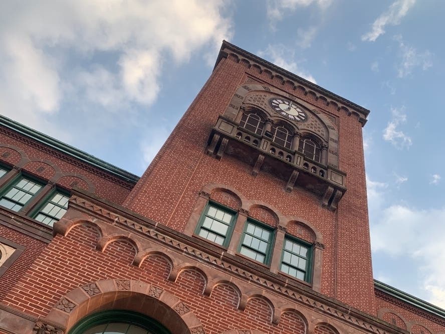 Lyons Township High School is going to an early dismissal schedule Wednesday and Thursday because major parts of both campuses have no air conditioning. 