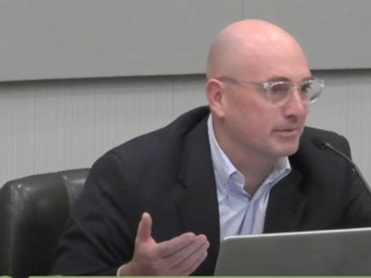 Elmhurst Alderman Jacob Hill questioned the costs of two longtime city consultants. Mayor Scott Levin defended the expenditures. 