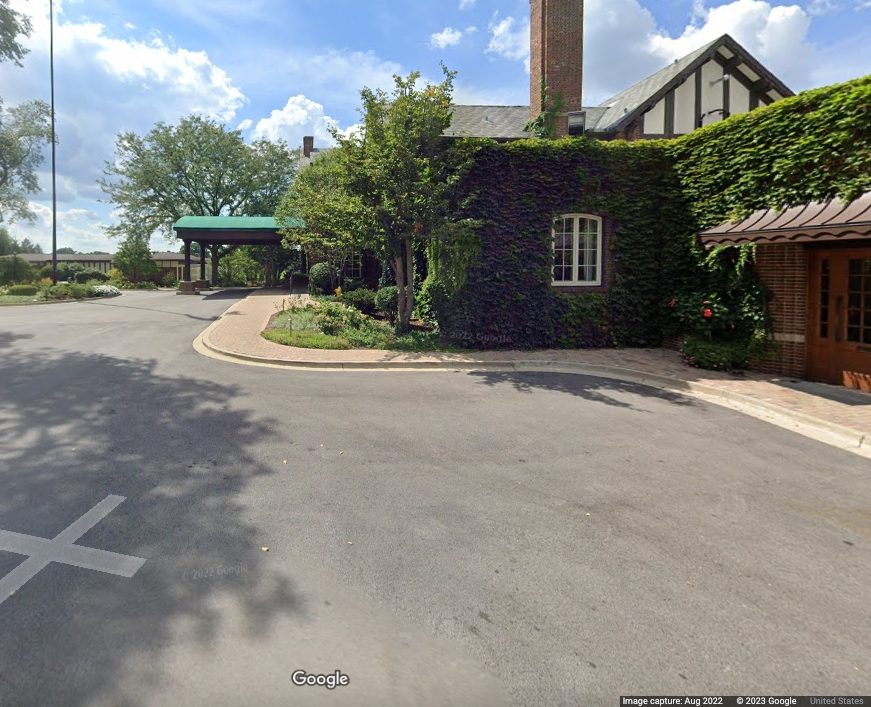 A Clarendon Hills resident told village officials Monday about what she saw during the recent carbon monoxide incident at Hinsdale Golf Club. 