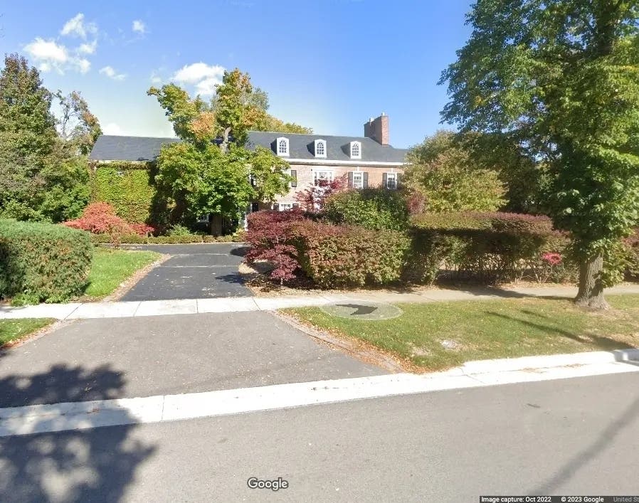 The chairman of Hinsdale's Historic Preservation Commission earlier this month would not allow a vote on a proposed demolition of the historic house at 425 E. Eighth St. He said the replacement home would not meet the village's code.