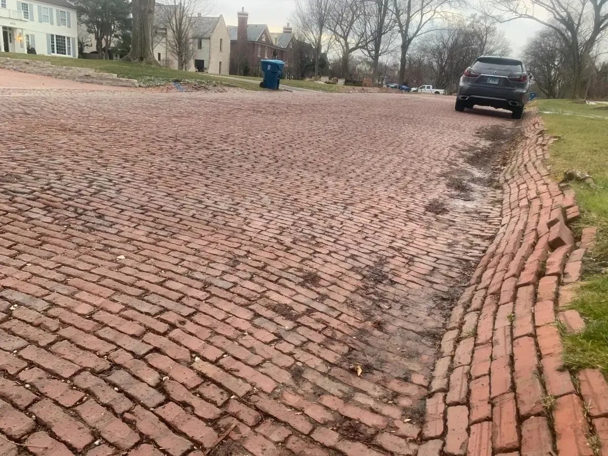 Hinsdale is looking at forming a tax district along Sixth Street to keep a four-block section brick.