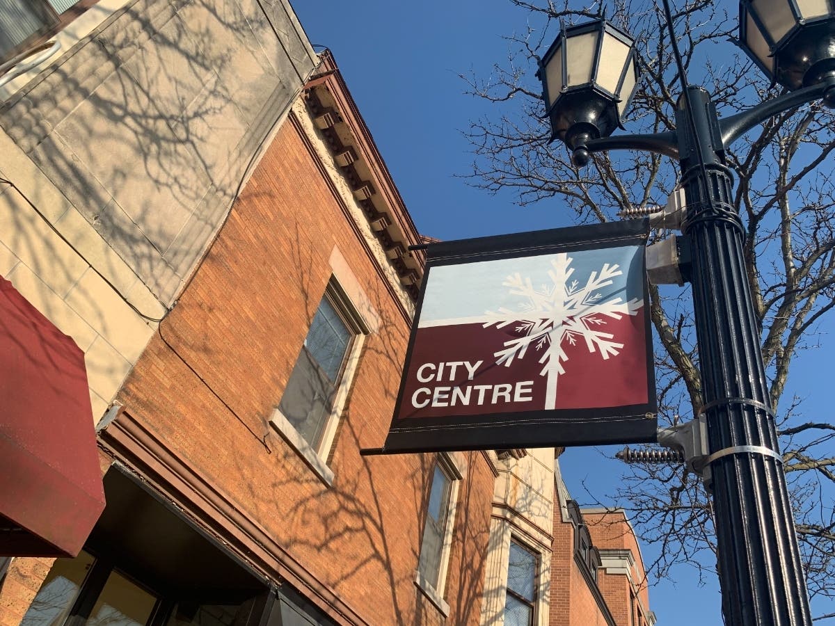 Some Elmhurst residents oppose the construction of an 185-unit apartment complex downtown. But the mayor said the existing buildings are in "very bad shape."