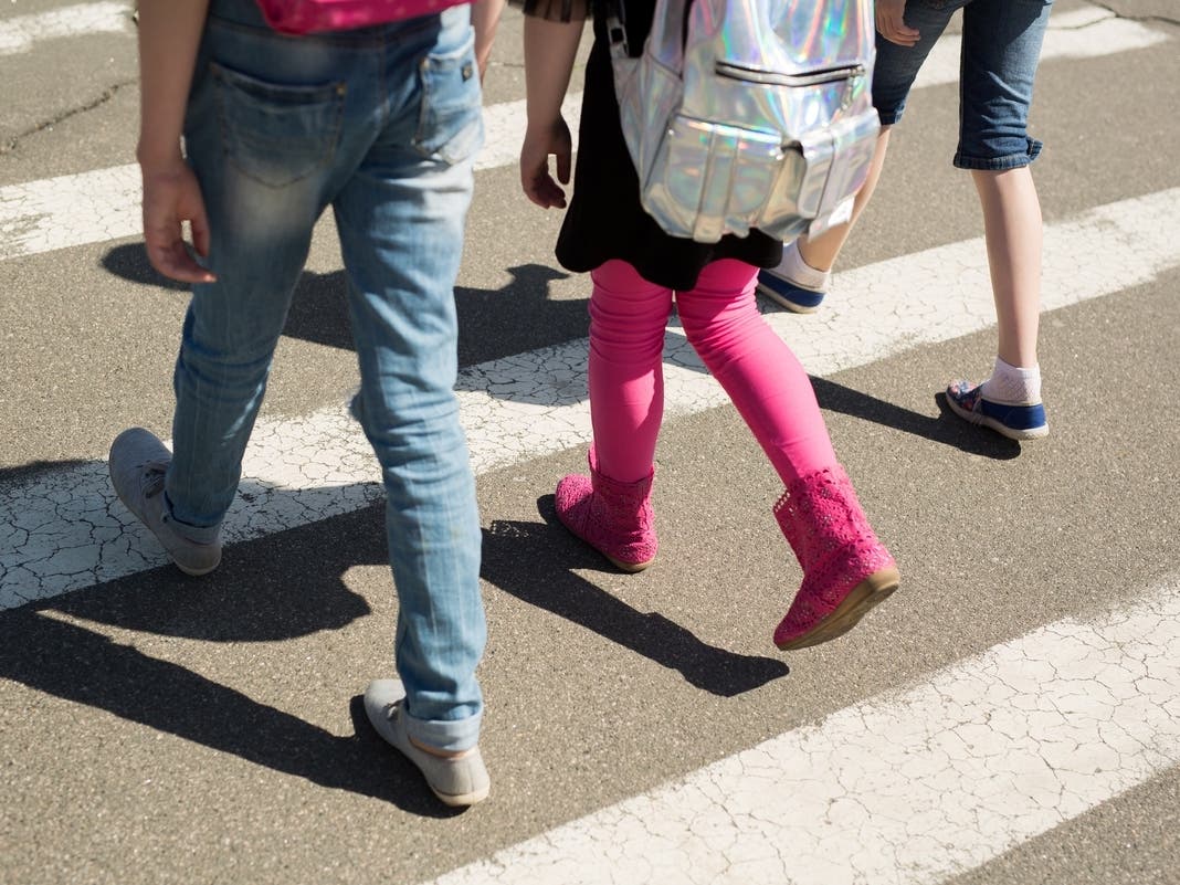 Hinsdale Eyes Traffic Near Elementary School